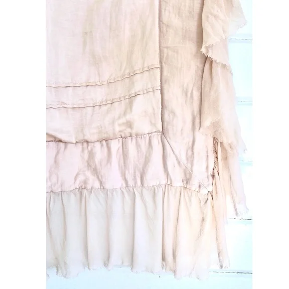 BELLA NOTTE Valentina Linen & Silk Padded Baby/Crib Quilt Blanket in Blush - Picture 3 of 9